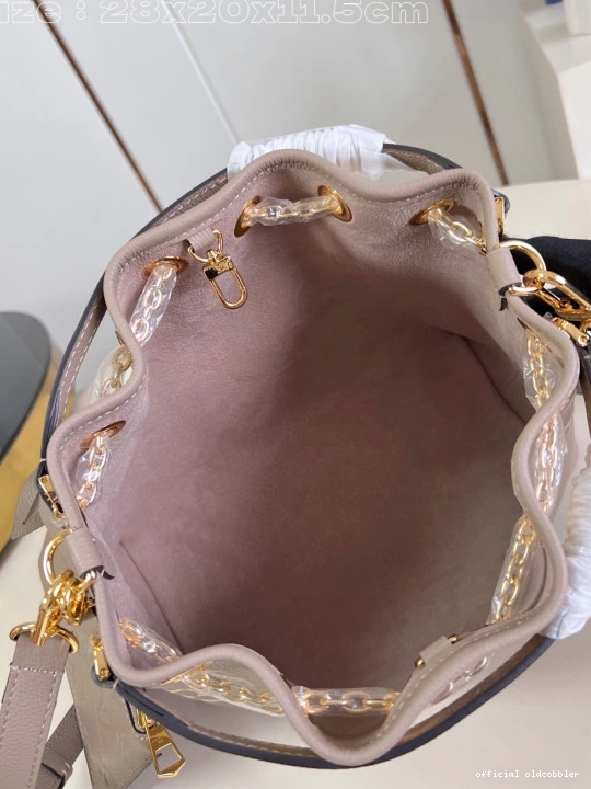 Official oldcobbler Summer Bundle-28*20*11.5CM LOUIS VUITTON 0814